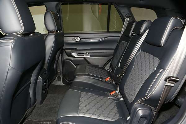 2023 Ford Everest Platinum 3.0L