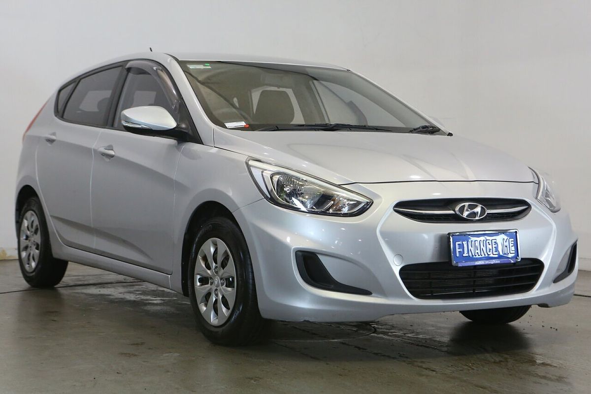 2016 Hyundai Accent Active RB4