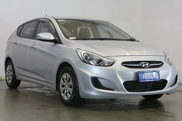 2016 Hyundai Accent Active RB4