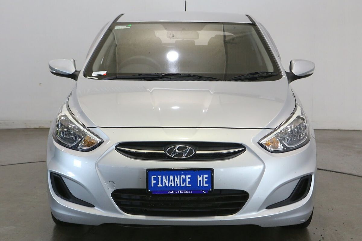 2016 Hyundai Accent Active RB4