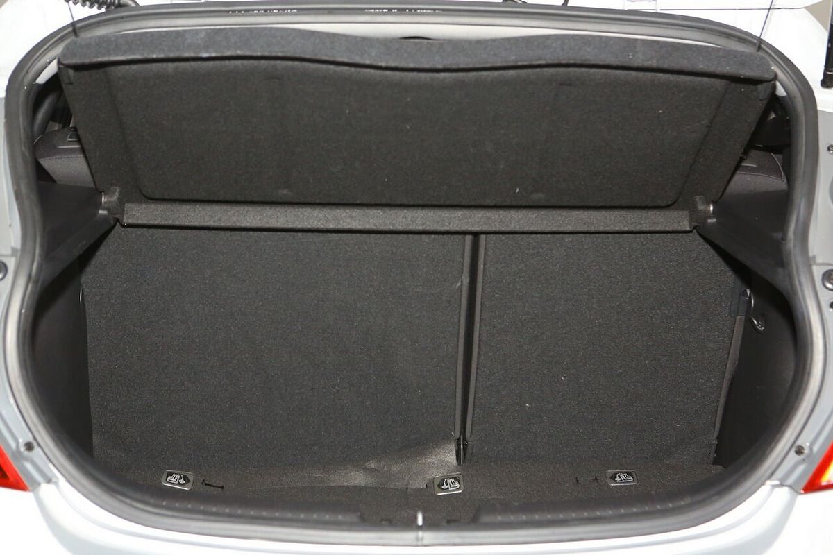 2016 Hyundai Accent Active RB4