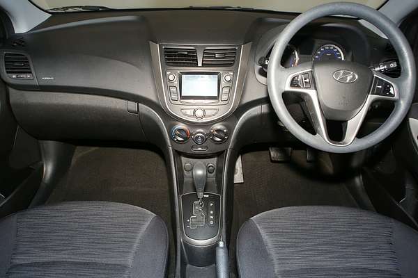 2016 Hyundai Accent Active RB4