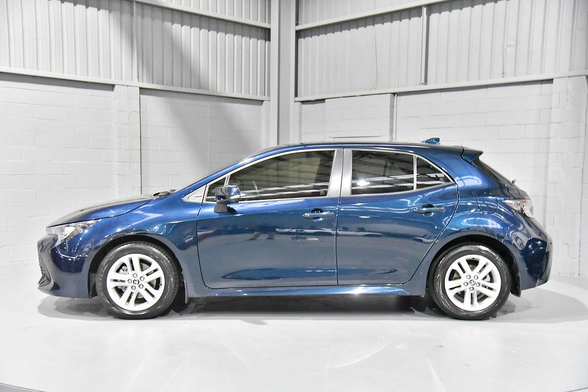 2019 Toyota Corolla SX MZEA12R