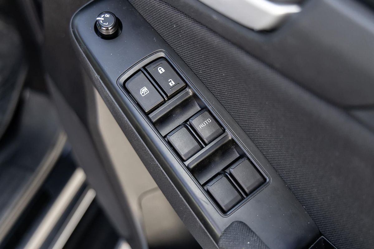 2024 Isuzu MU-X LS-M