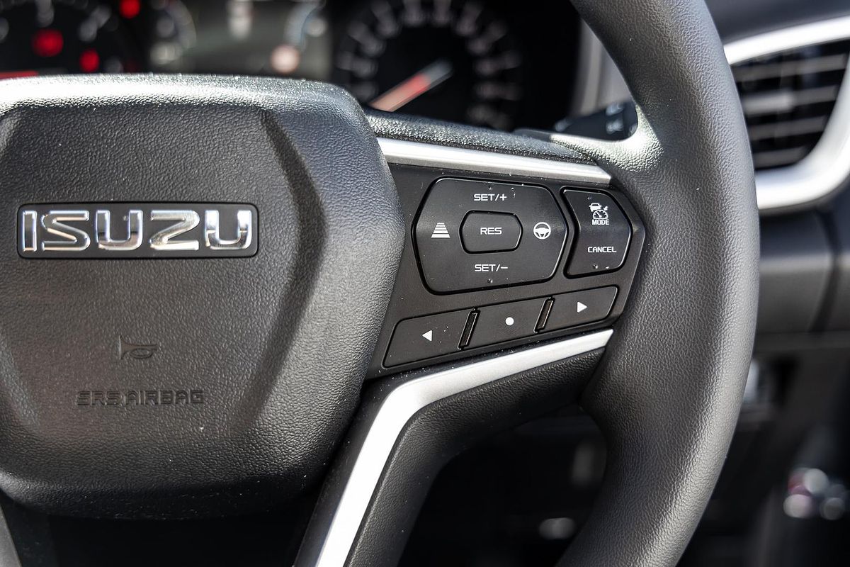 2024 Isuzu MU-X LS-M