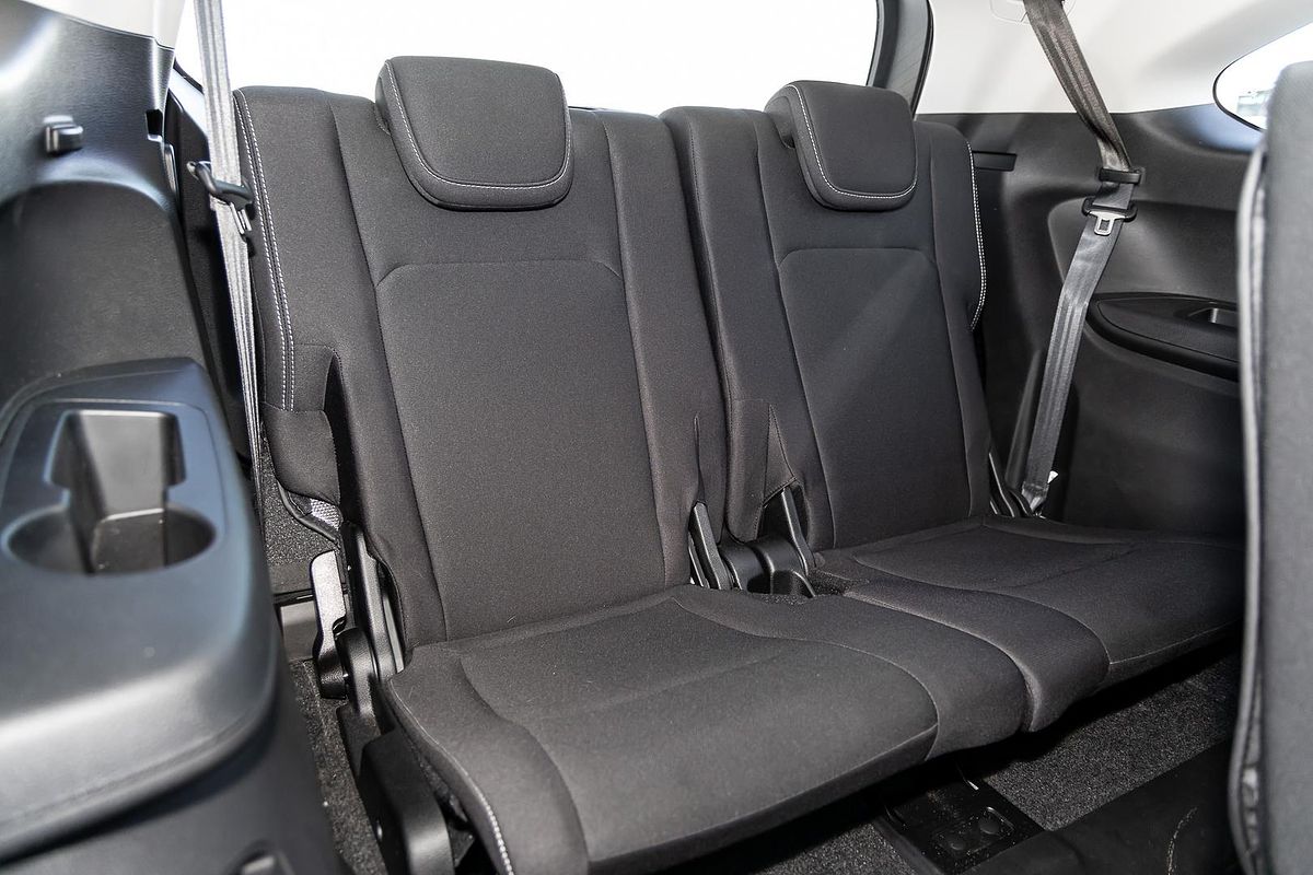 2024 Isuzu MU-X LS-M