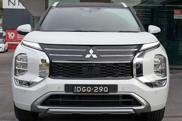 2025 Mitsubishi Outlander Exceed Tourer ZM