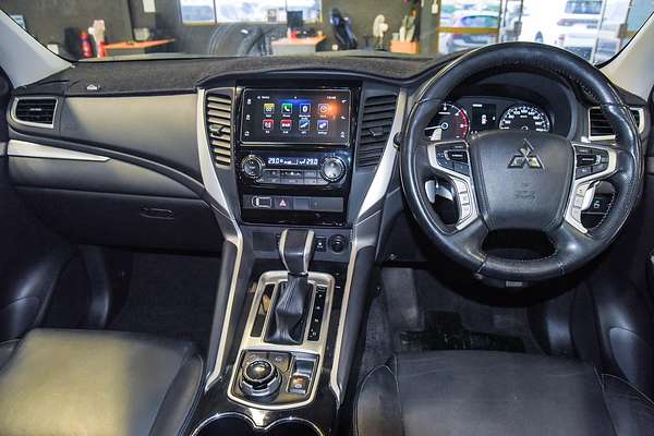 2019 Mitsubishi Pajero Sport Black Edition QE