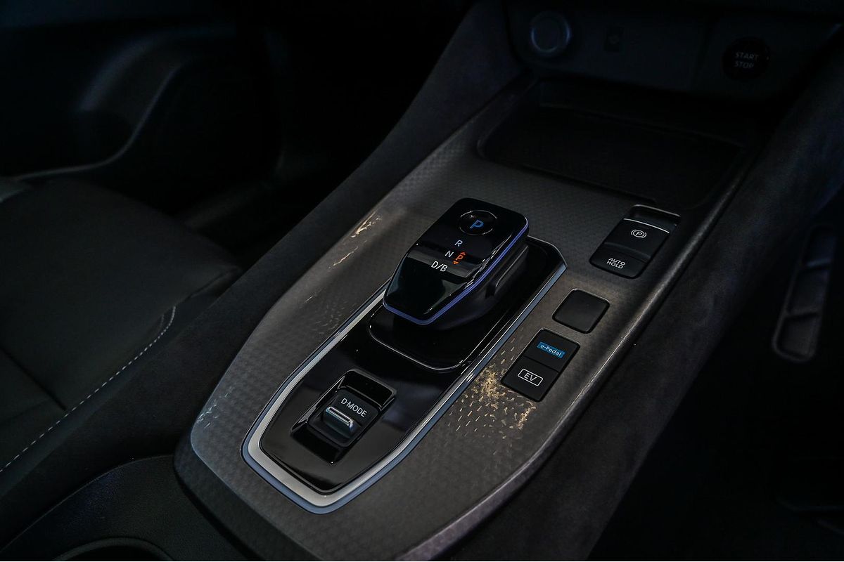 2024 Nissan QASHQAI N-DESIGN e-POWER J12