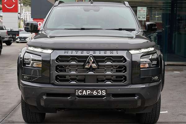 2025 Mitsubishi Triton GSR MV 4X4