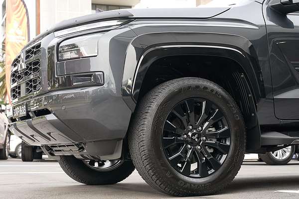 2025 Mitsubishi Triton GSR MV 4X4