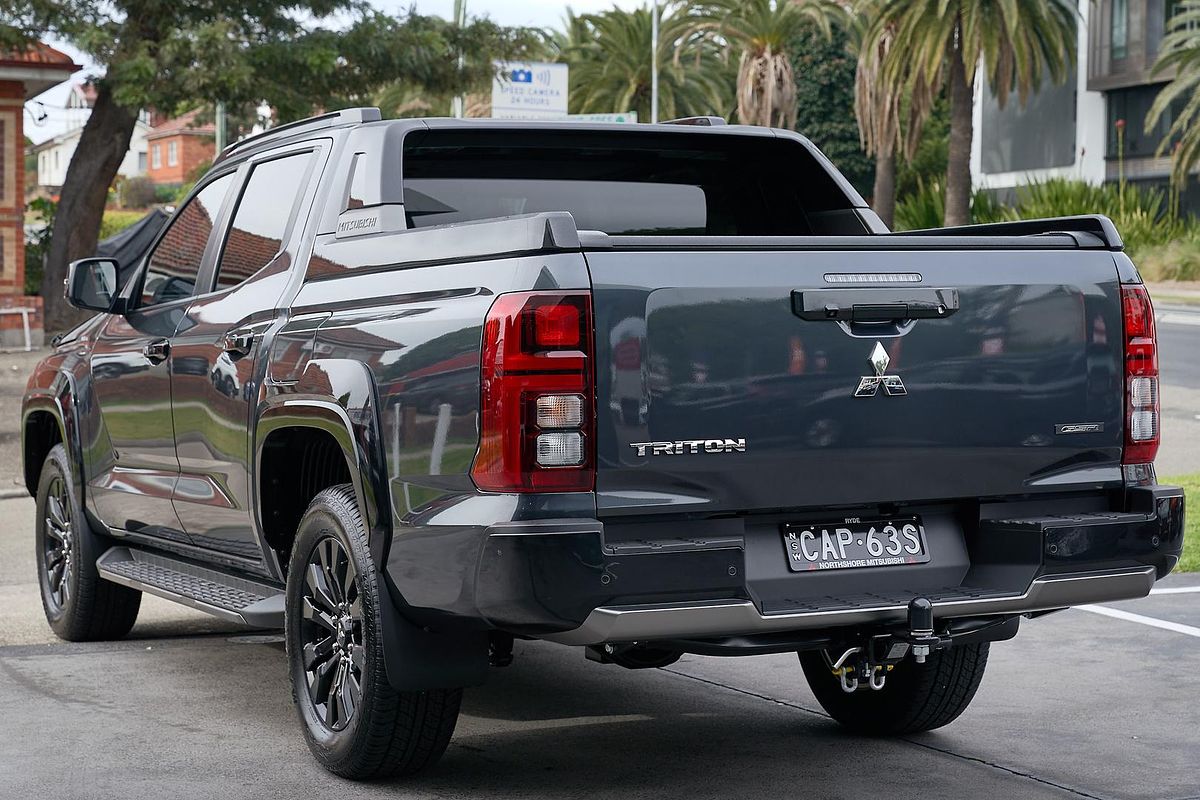 2025 Mitsubishi Triton GSR MV 4X4