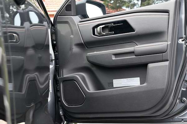 2025 Mitsubishi Triton GSR MV 4X4
