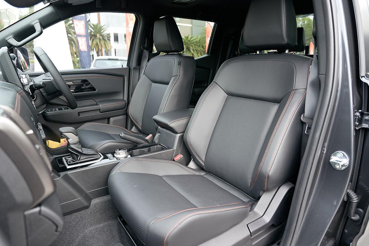 2025 Mitsubishi Triton GSR MV 4X4