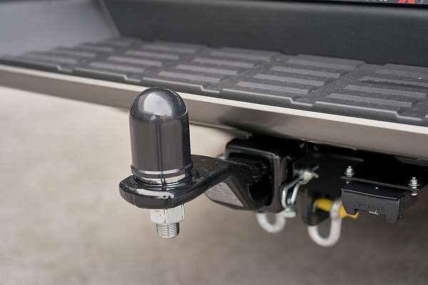 2025 Mitsubishi Triton GSR MV 4X4