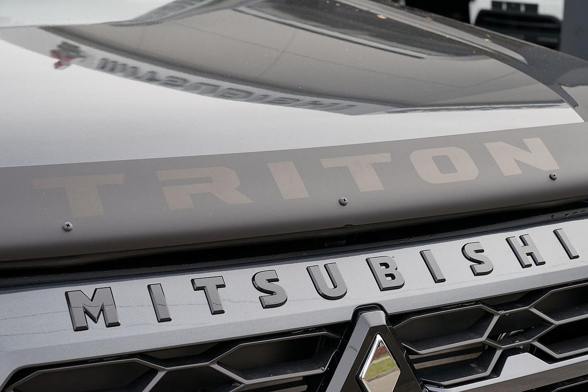2025 Mitsubishi Triton GSR MV 4X4