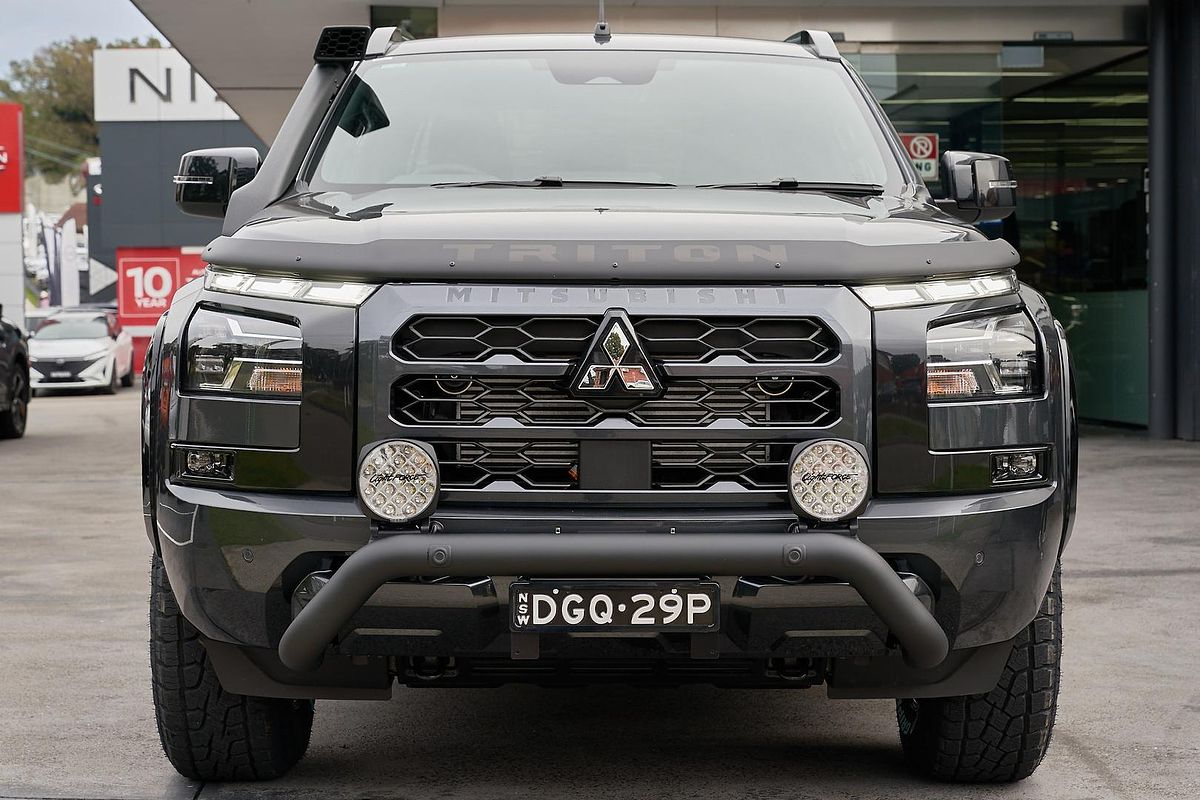 2025 Mitsubishi Triton GSR MV 4X4