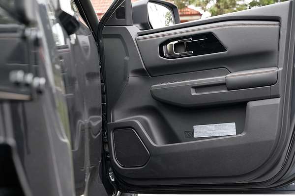2025 Mitsubishi Triton GSR MV 4X4