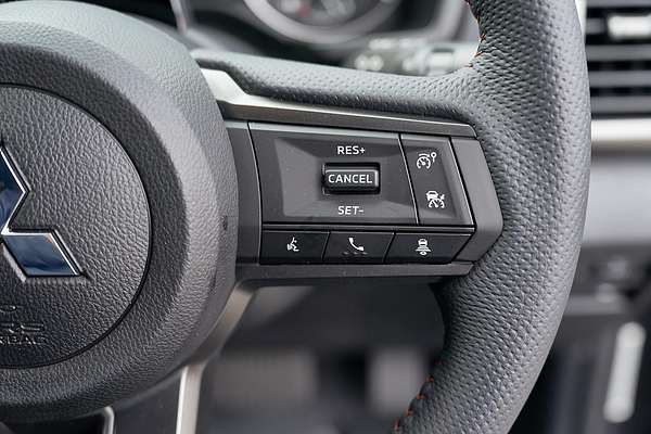 2025 Mitsubishi Triton GSR MV 4X4