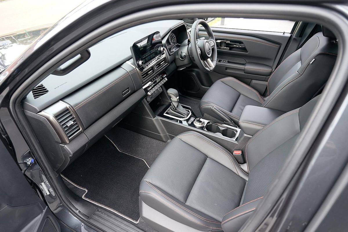 2025 Mitsubishi Triton GSR MV 4X4