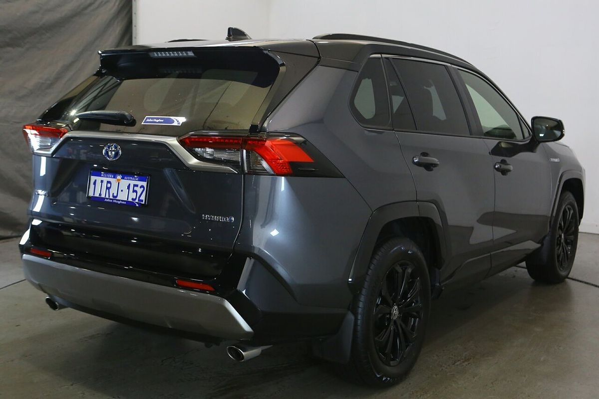 2024 Toyota RAV4 XSE AXAH54R