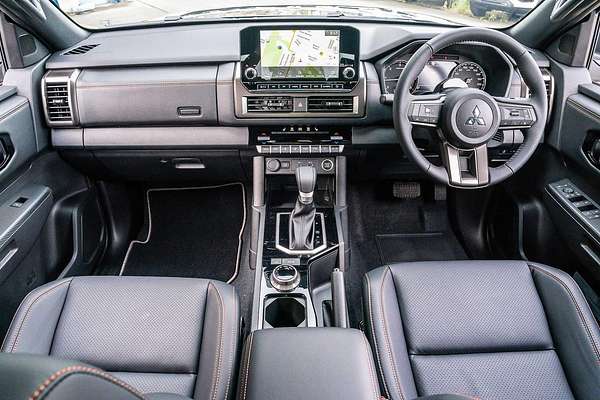 2025 Mitsubishi Triton GSR MV 4X4
