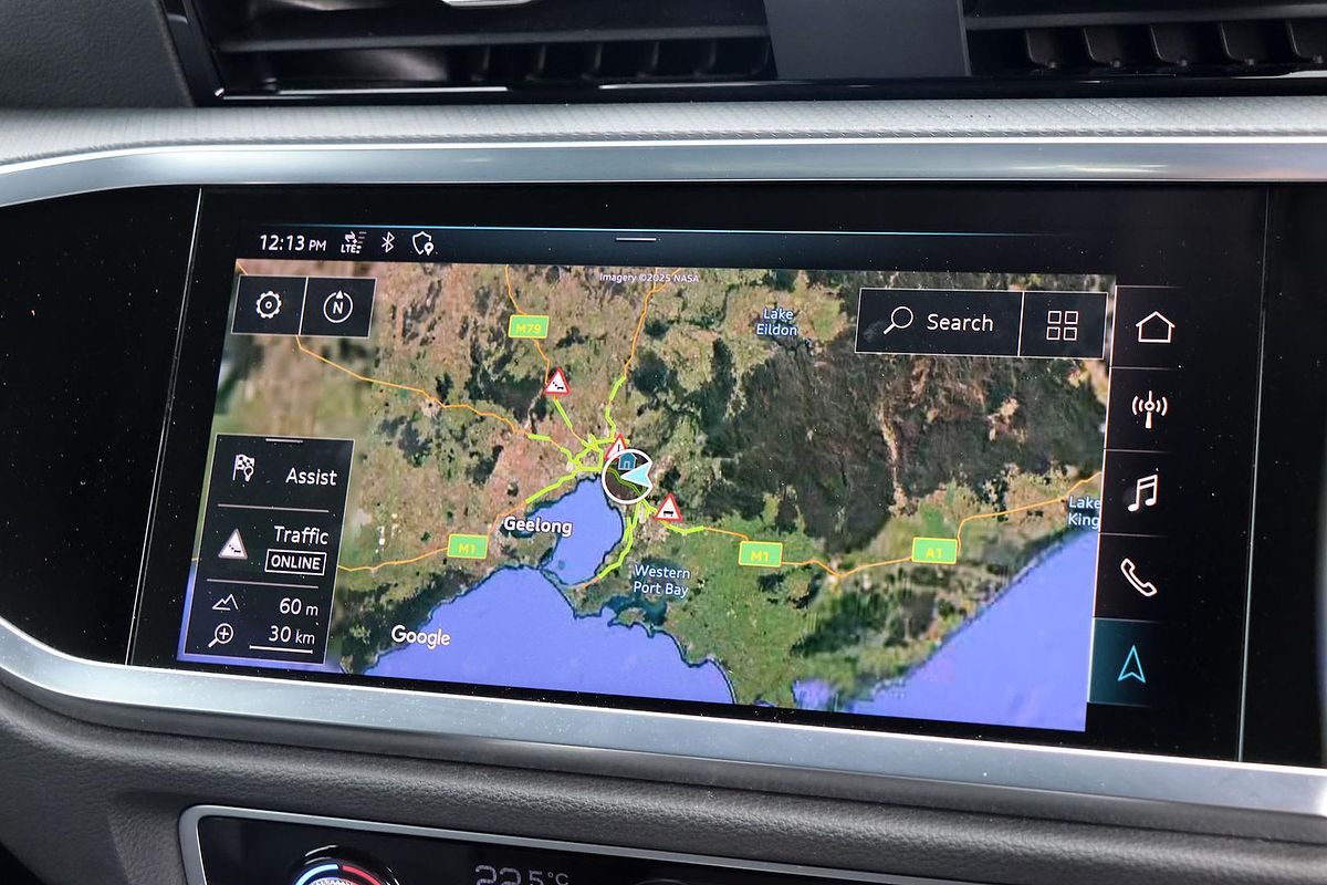 2020 Audi Q3 35 TFSI S line F3