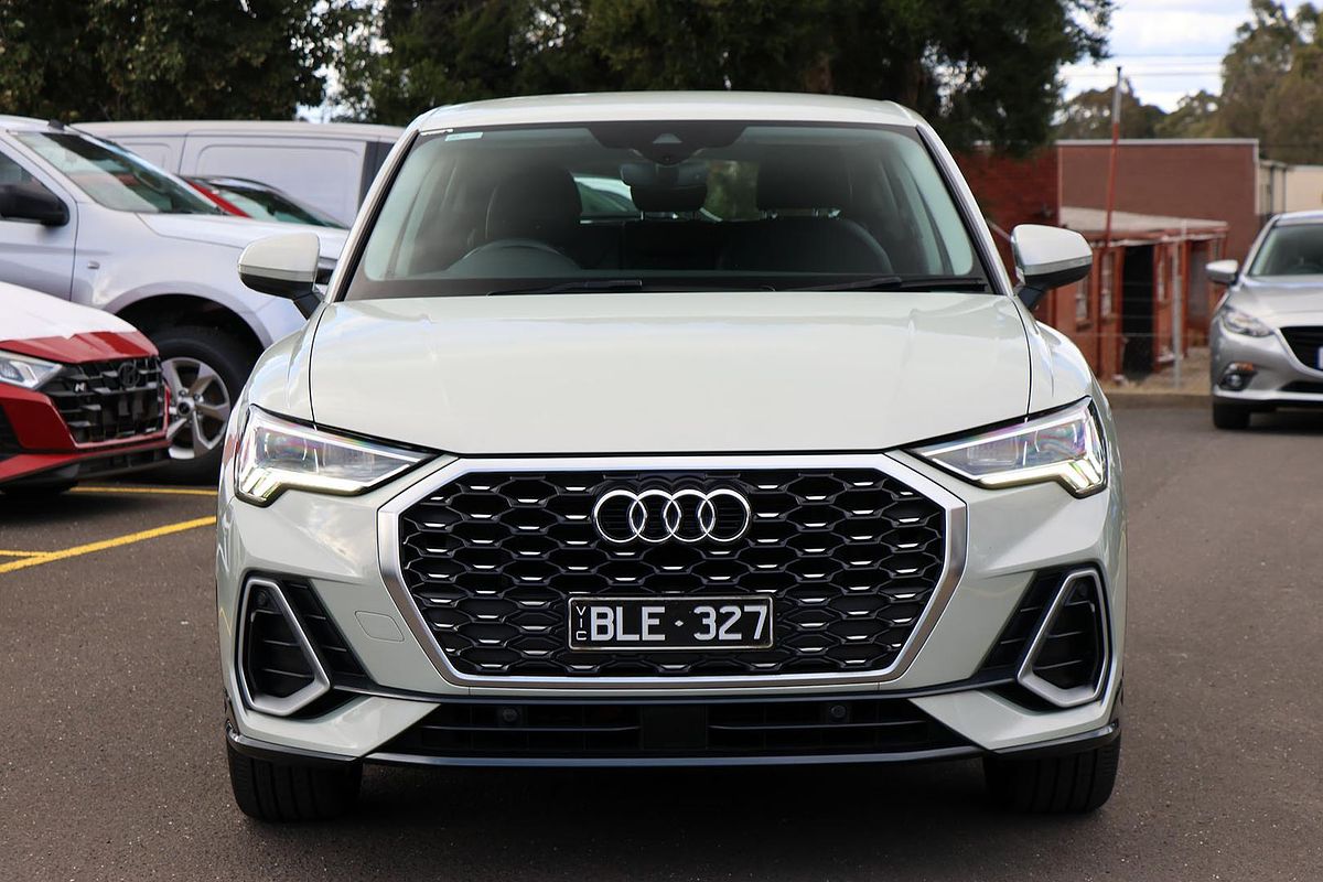 2020 Audi Q3 35 TFSI S line F3