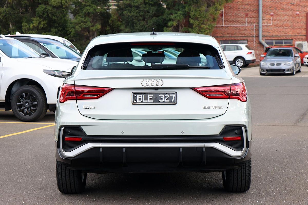 2020 Audi Q3 35 TFSI S line F3