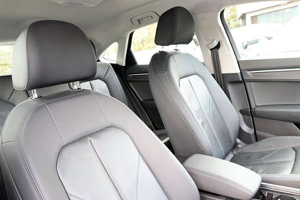 2020 Audi Q3 35 TFSI S line F3