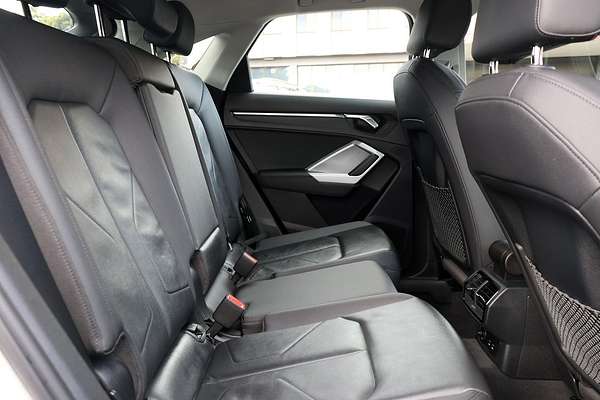 2020 Audi Q3 35 TFSI S line F3