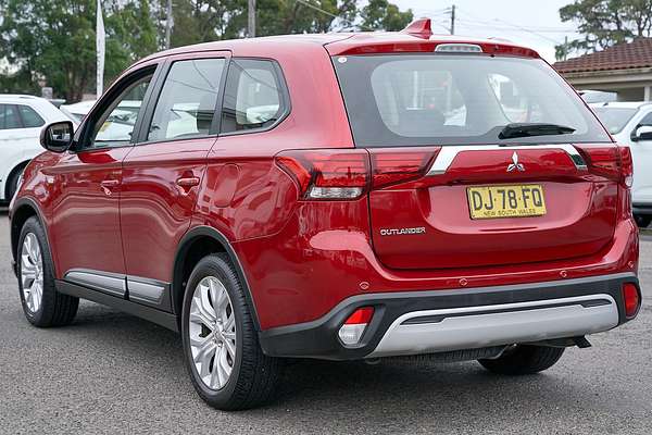 2021 Mitsubishi Outlander ES ZL