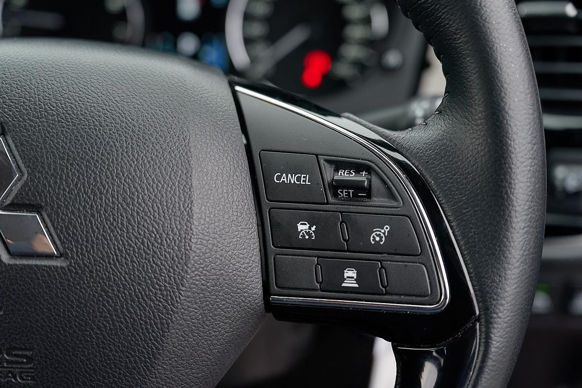 2021 Mitsubishi Outlander ES ZL