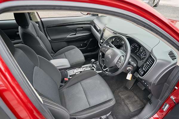 2021 Mitsubishi Outlander ES ZL