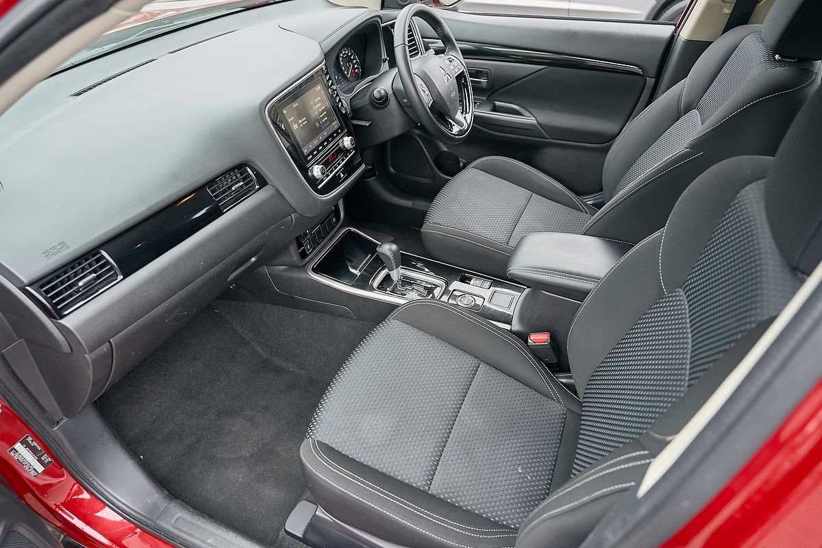 2021 Mitsubishi Outlander ES ZL
