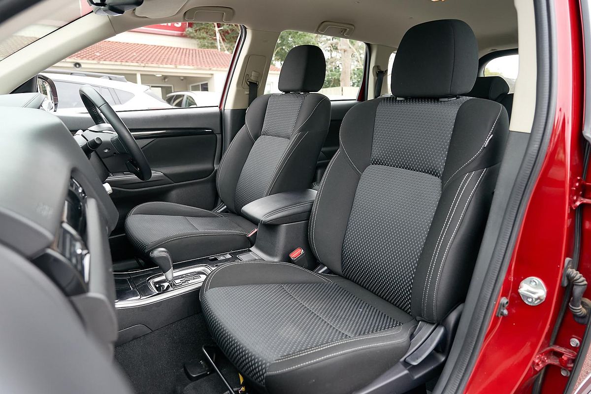 2021 Mitsubishi Outlander ES ZL