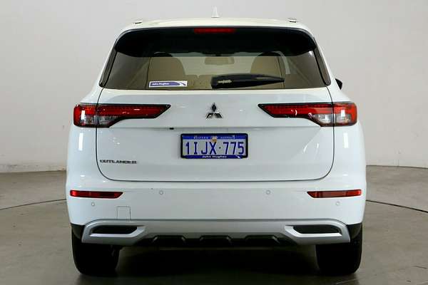 2024 Mitsubishi Outlander LS ZM