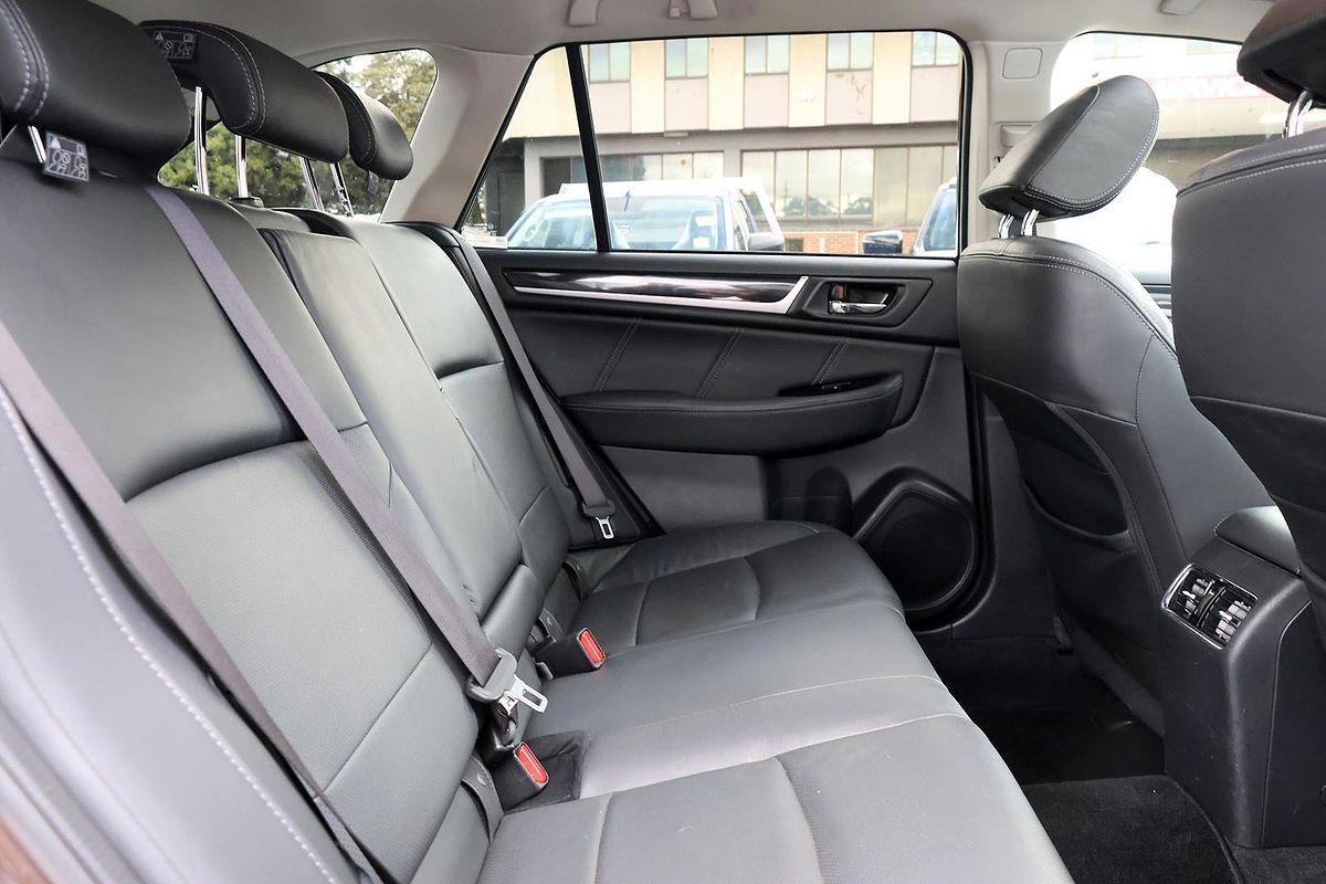 2017 Subaru Outback 2.5i Premium 5GEN