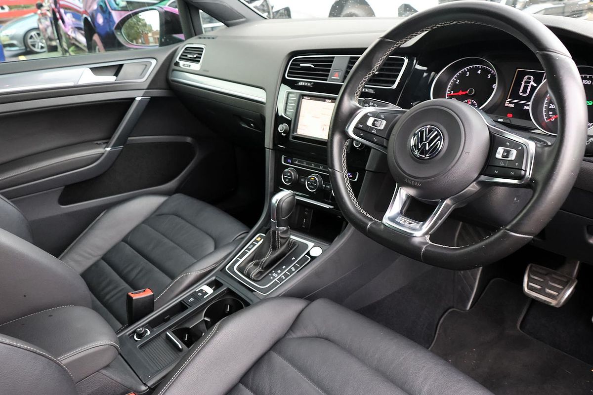 2015 Volkswagen Golf 110TSI Highline 7