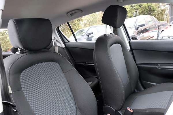 2015 Hyundai i20 Active PB