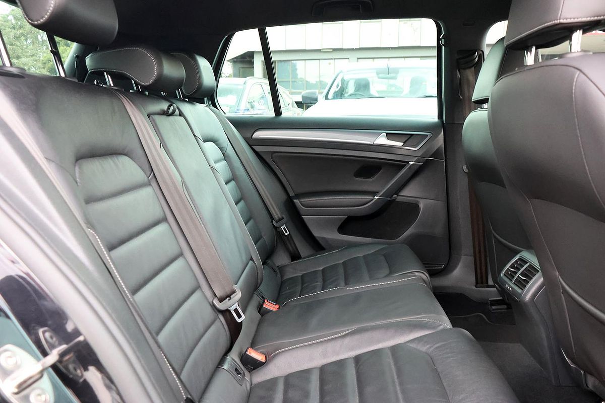 2015 Volkswagen Golf 110TSI Highline 7