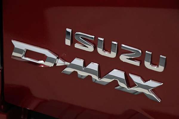 2025 Isuzu D-MAX X-TERRAIN 4X4