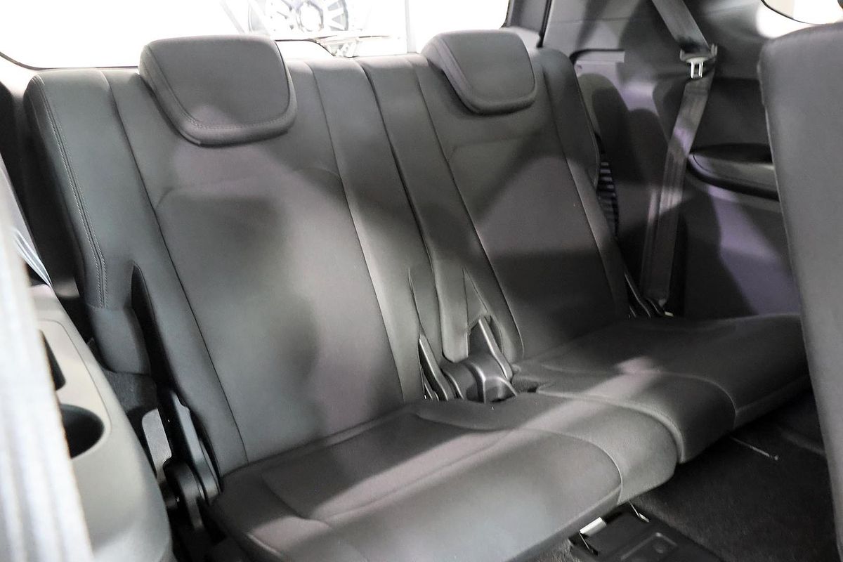 2025 Isuzu MU-X LS-U