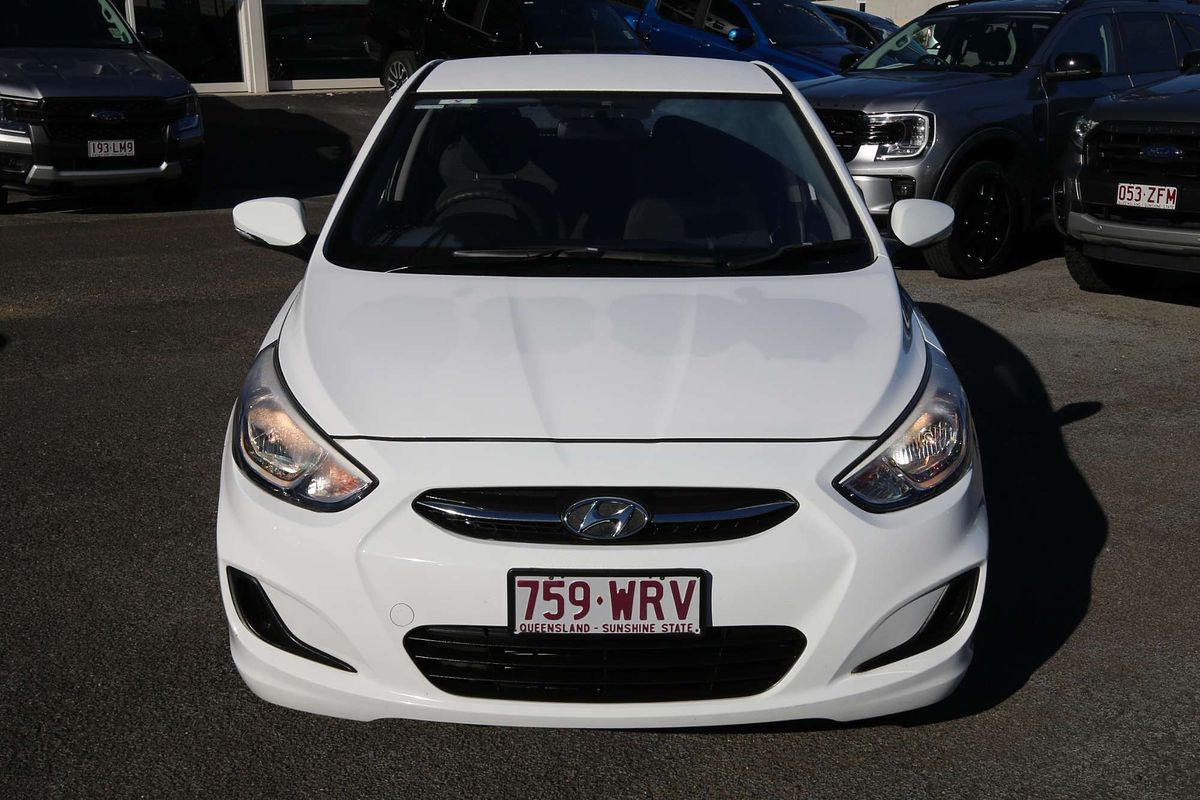 2016 Hyundai Accent Active RB4