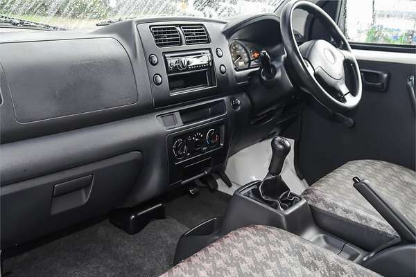 2014 Suzuki APV