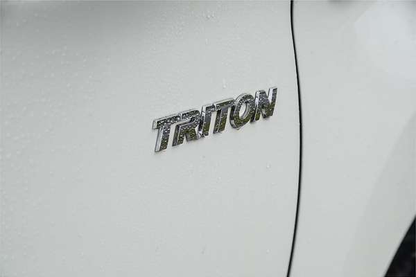 2022 Mitsubishi Triton GLX MR 4X4