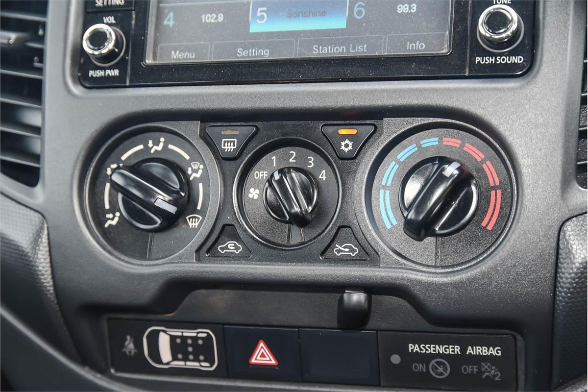 2022 Mitsubishi Triton GLX MR 4X4