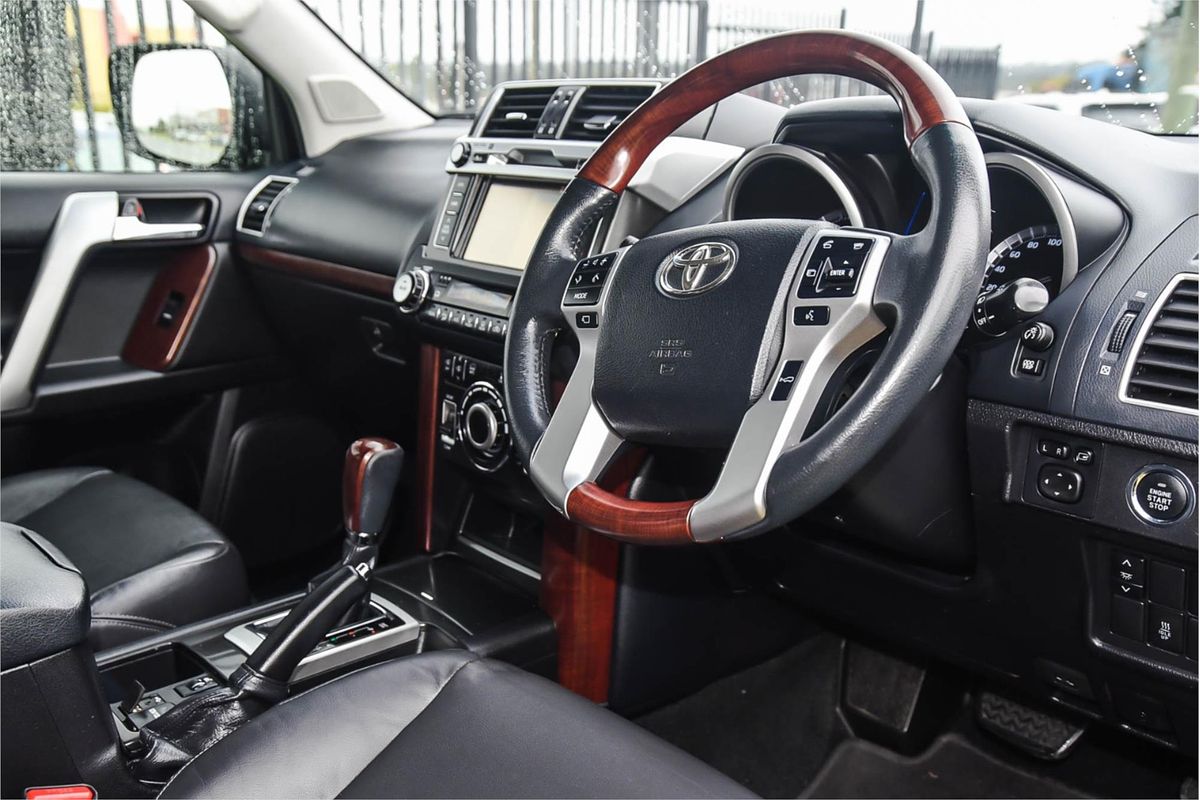 2016 Toyota Landcruiser Prado Kakadu GDJ150R