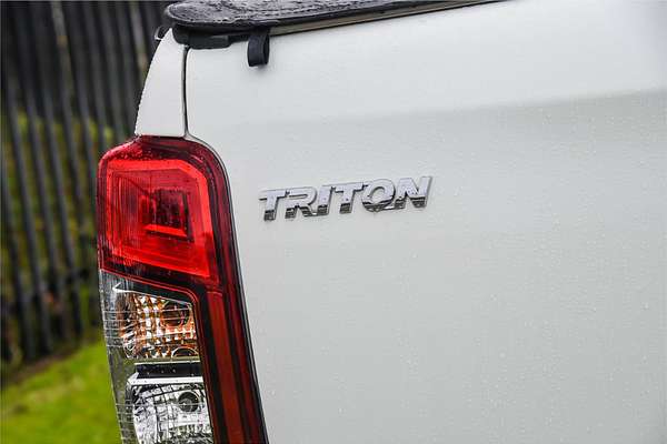 2019 Mitsubishi Triton GLX ADAS MR 4X4