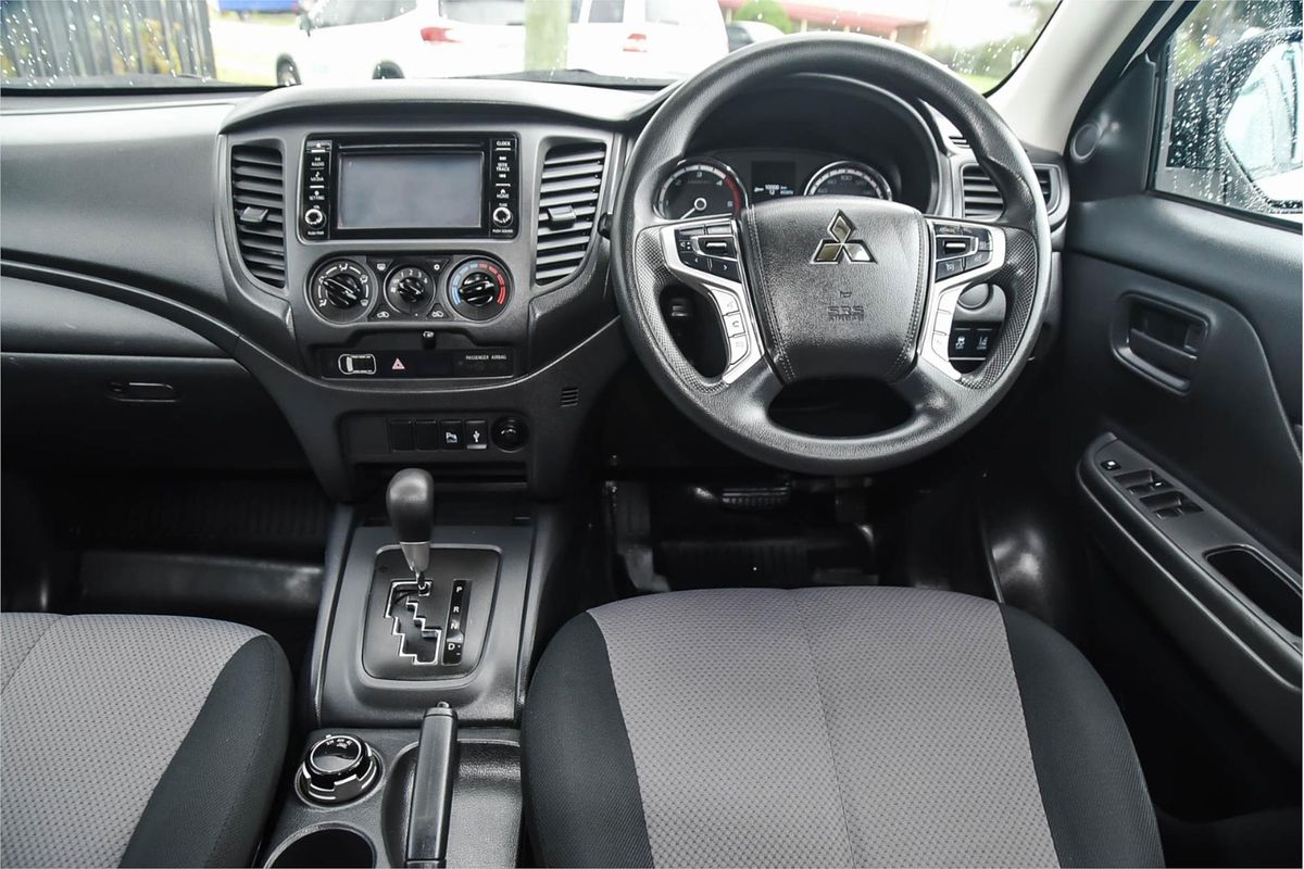 2019 Mitsubishi Triton GLX ADAS MR 4X4